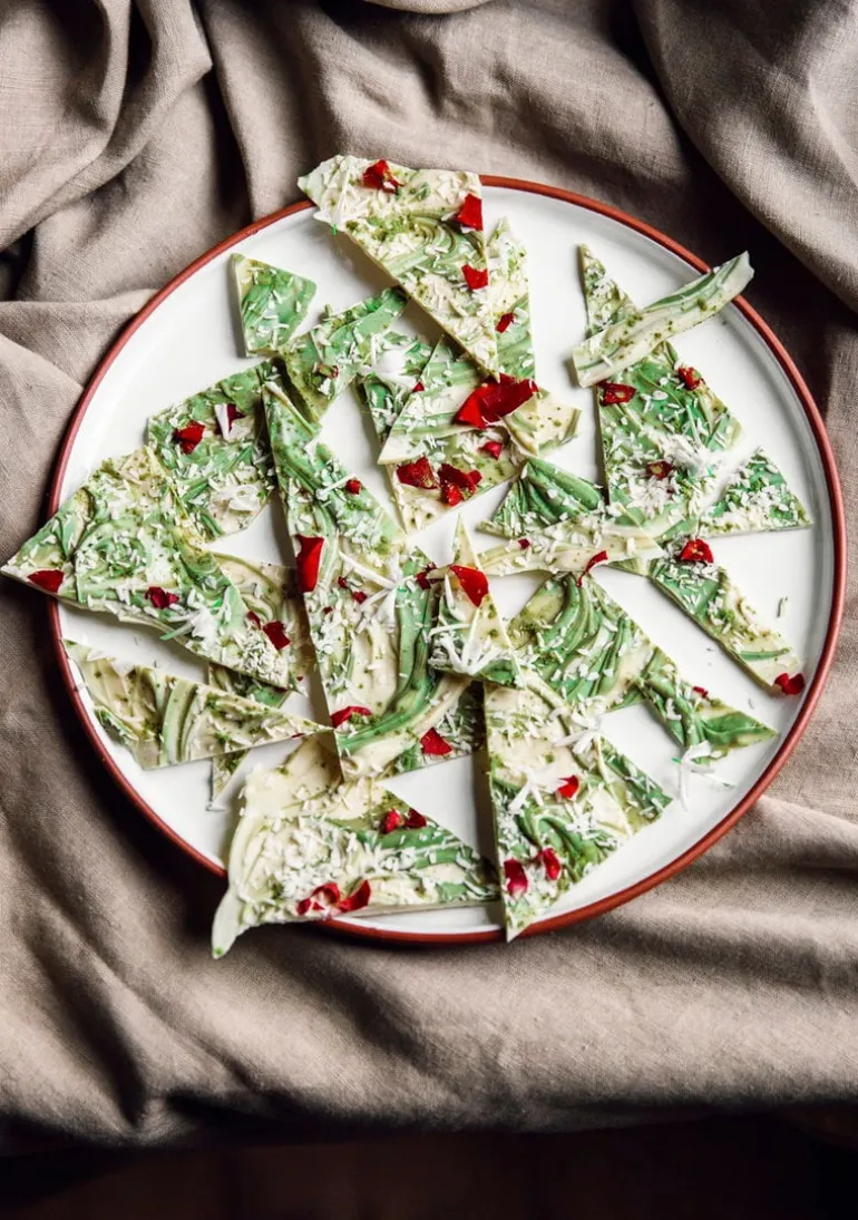 Vaidava Ceramics Earth dinner plate 26,5 cm, white