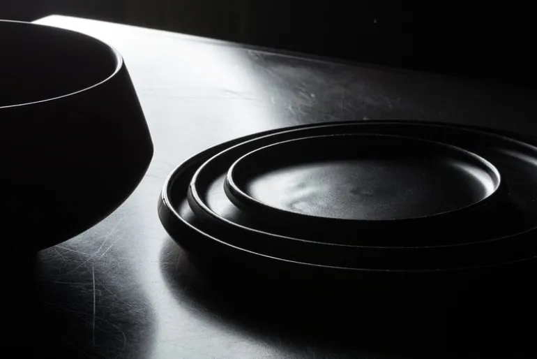 Vaidava Ceramics Eclipse salad bowl 4 L, black