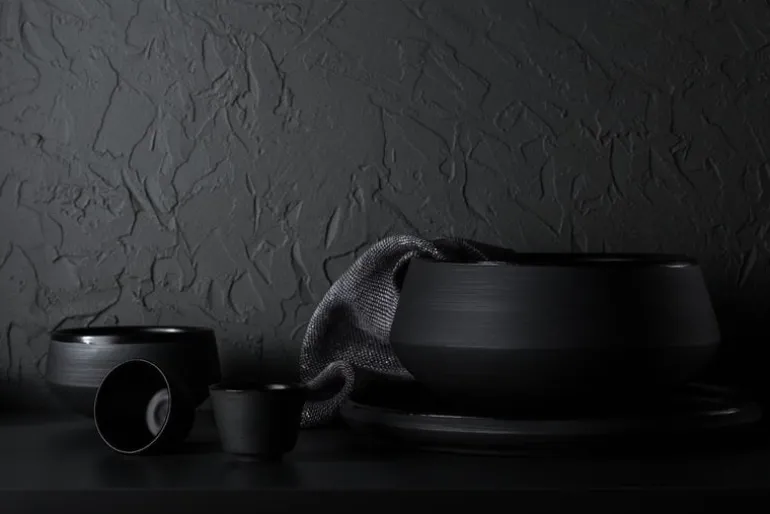 Vaidava Ceramics Eclipse dinner plate 34 cm, black