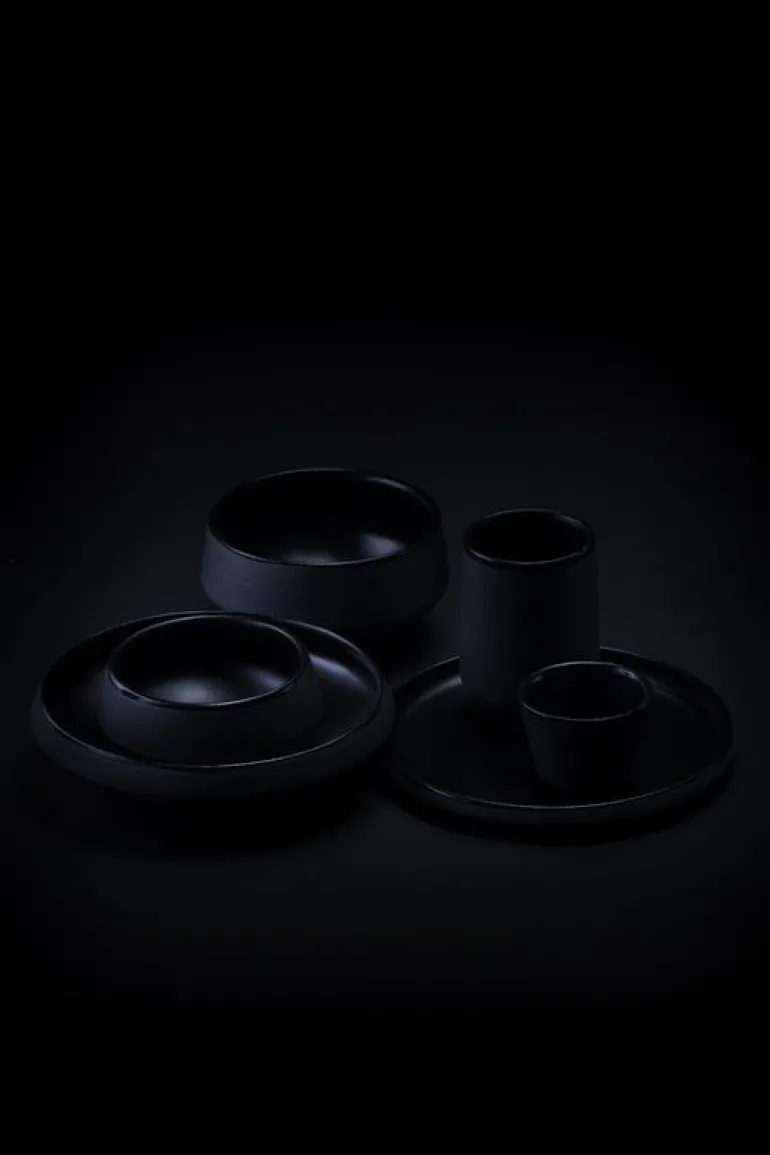 Vaidava Ceramics Eclipse dinner plate 34 cm, black