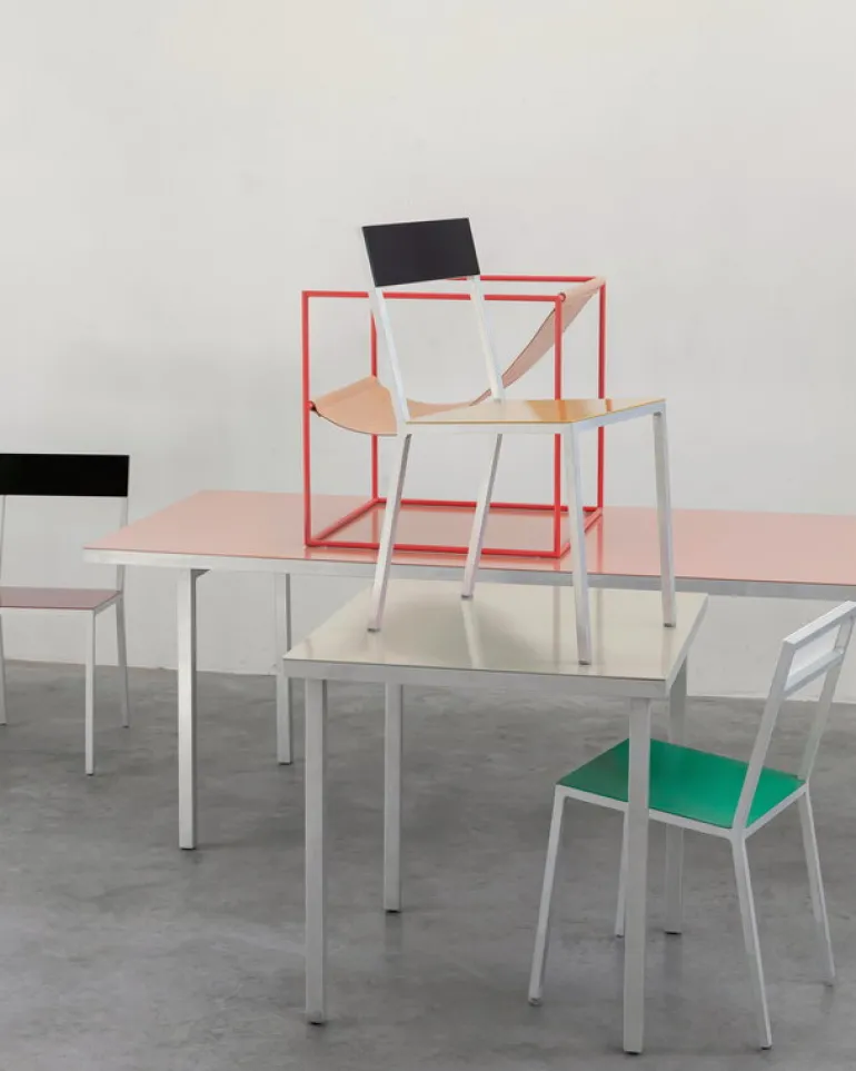 valerie_objects Alu dining table, large, pink