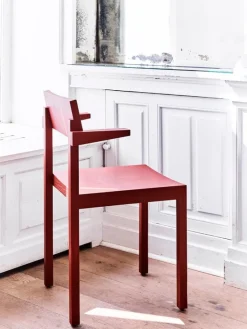 valerie_objects Silent armchair, clay