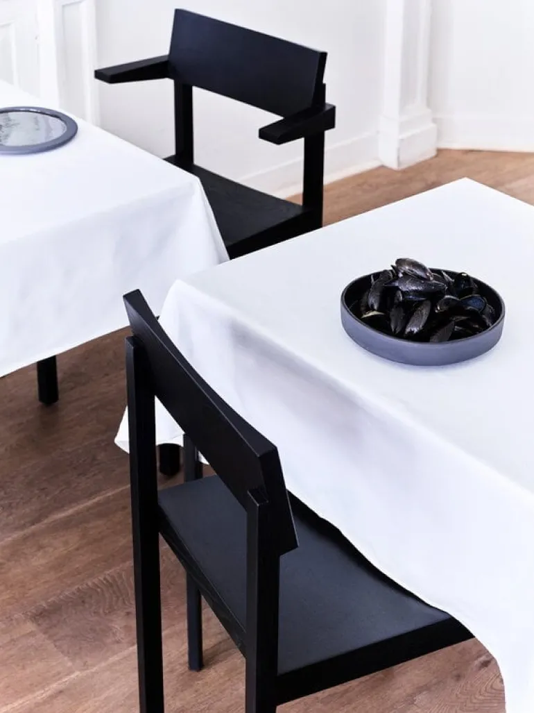 valerie_objects Silent armchair, coal