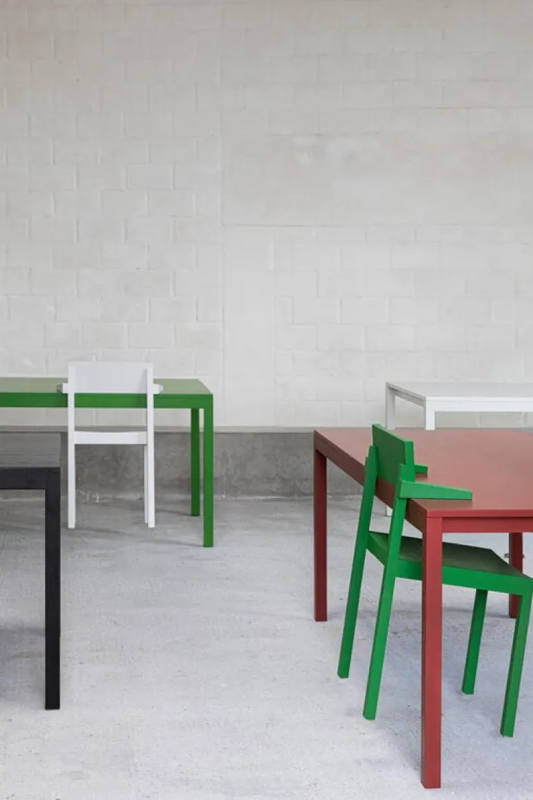 valerie_objects Silent armchair, grass