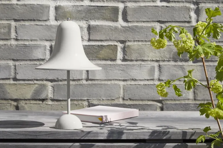 Verpan Pantop Portable table lamp 18 cm, matt white