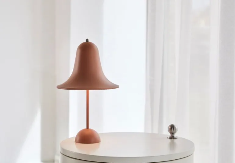 Verpan Pantop Portable table lamp 18 cm, matt terracotta