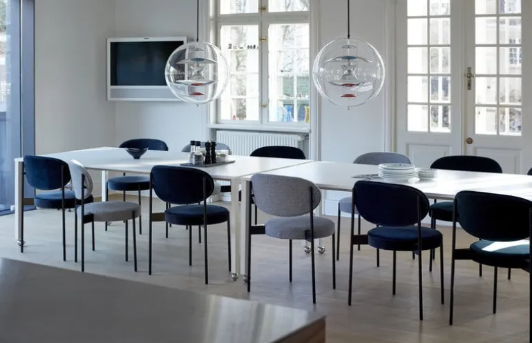 Verpan Series 430 chair, dark blue