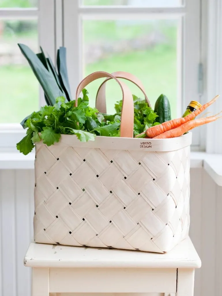 Verso Design Lastu shopping basket