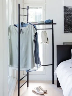 Verso Design Tikas clothes rack, black