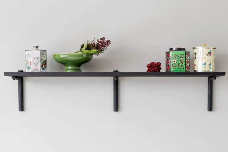 Verso Design Tikas wall shelf, 24 x 120 cm, black