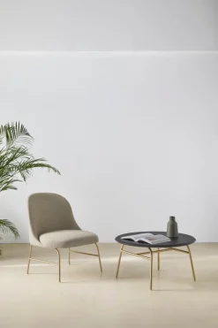Viccarbe Aleta lounge chair, brass - Gaudi 05