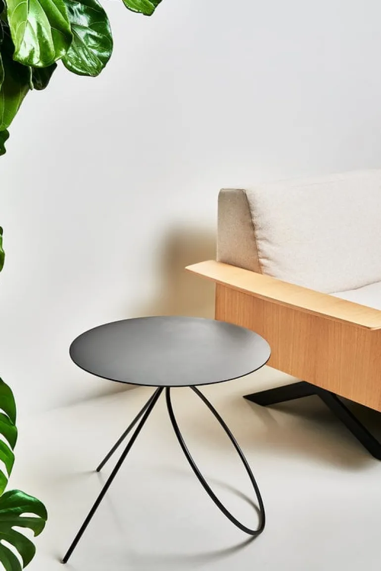 Viccarbe Bamba sculpture table, black