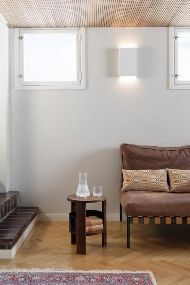 Vieser Lauha stool, brown oiled kebony - black