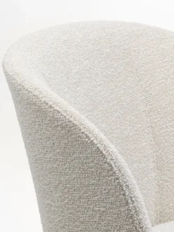 Vitra Mikado side chair, natural oak - Nubia 01 ivory/pearl