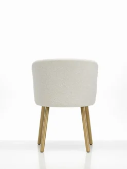 Vitra Mikado side chair, natural oak - Nubia 01 ivory/pearl