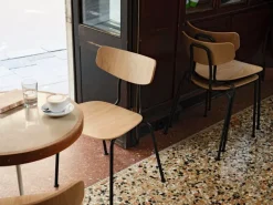 Vitra Moca chair, natural oak - basic dark