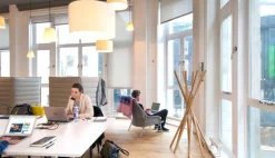 Vitra Slow Chair, brown/cream - chocolate