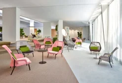 Vitra Slow Chair, red/cream - chocolate