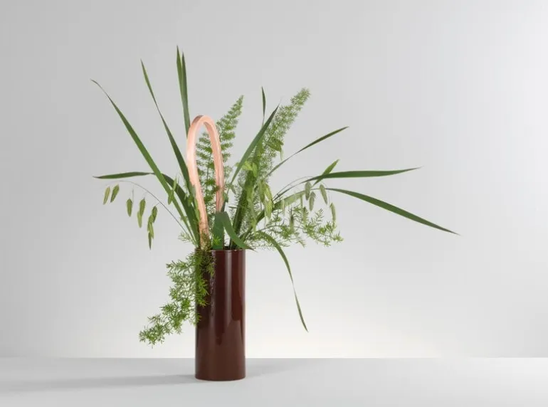 Vitra Vases Découpage, Boucle