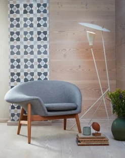 Warm Nordic Fried Egg lounge chair, grey melange