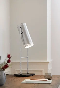 Warm Nordic Trombone table lamp, aluminium