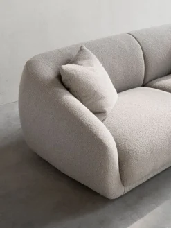 Wendelbo Montholon 2,5 seater sofa, Cuddle 04 beige