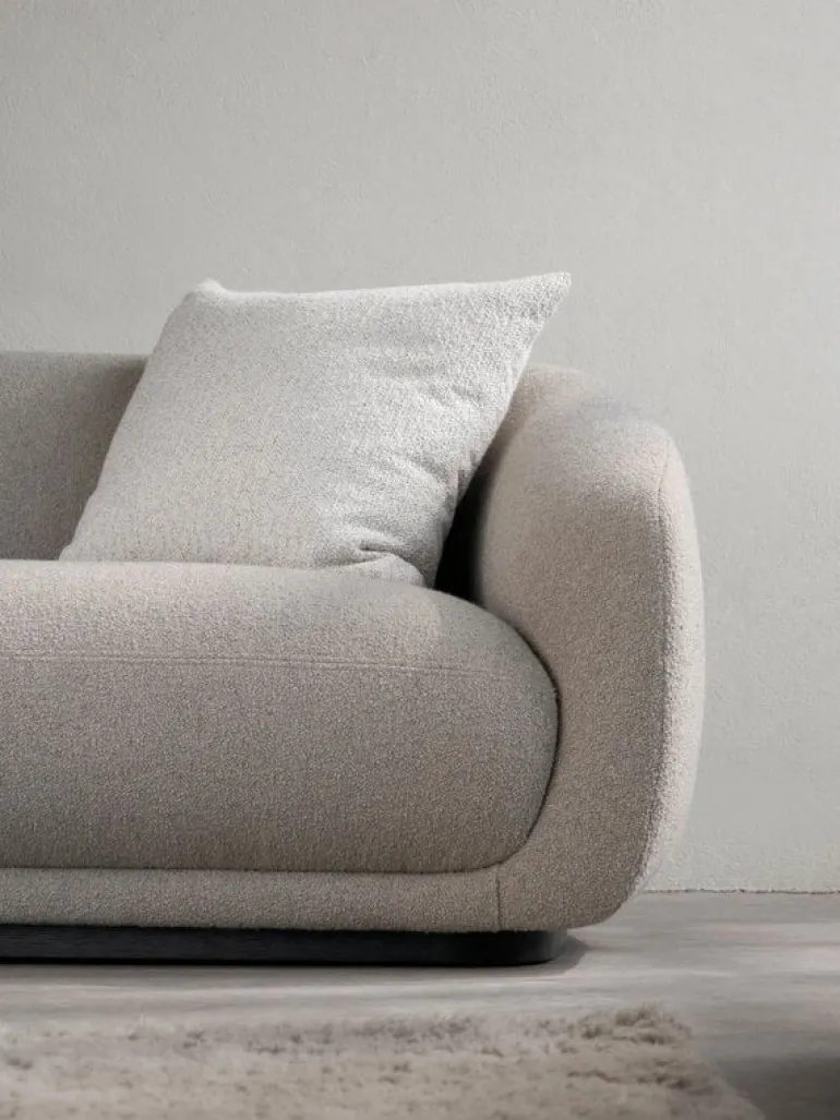 Wendelbo Montholon 3-seater sofa, Cuddle 04 beige