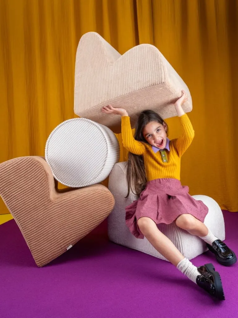 Wigiwama Cloud chair, cream white