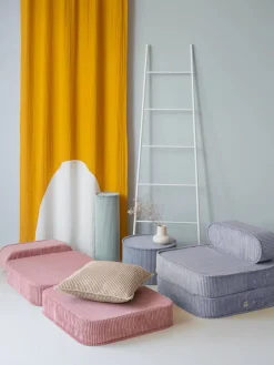 Wigiwama Flip chair, pink mousse