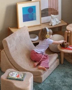 Wigiwama Moon chair, brown sugar