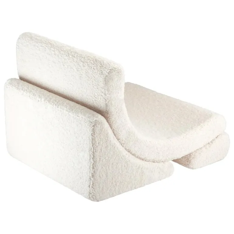 Wigiwama Moon chair, cream white