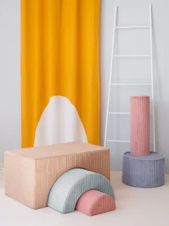 Wigiwama Rainbow playset, brown sugar