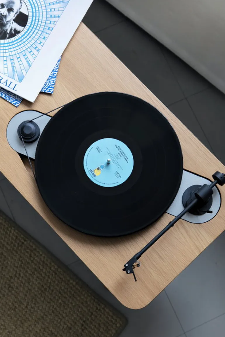 Wooden Turntable record player, oak