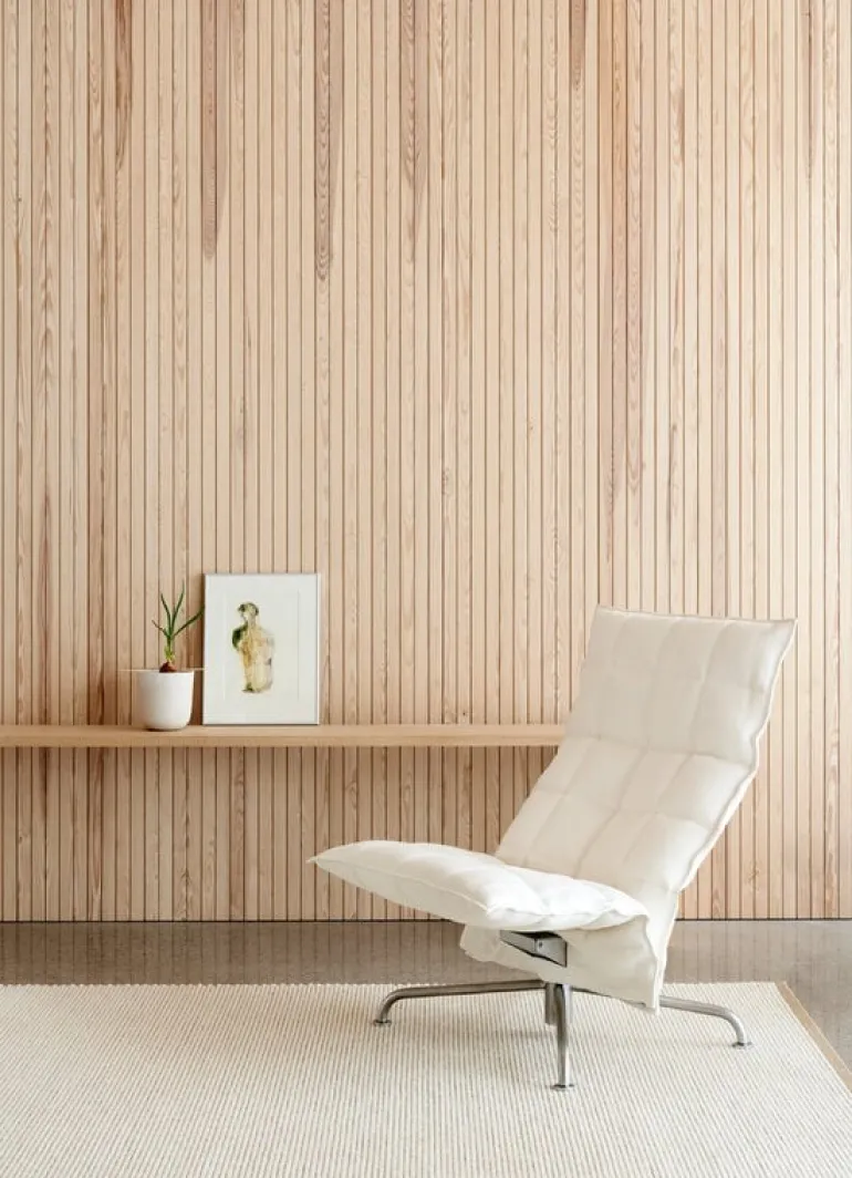 Woodnotes K chair, narrow, swivel star base, stone/black