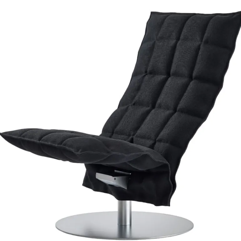 Woodnotes K chair, narrow, swivel plate base, black