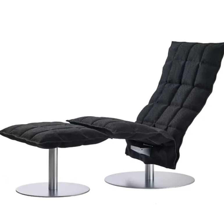 Woodnotes K chair, narrow, swivel plate base, black
