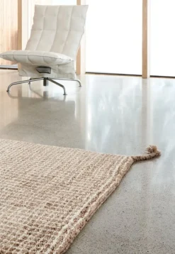 Woodnotes K chair, narrow, swivel star base, white