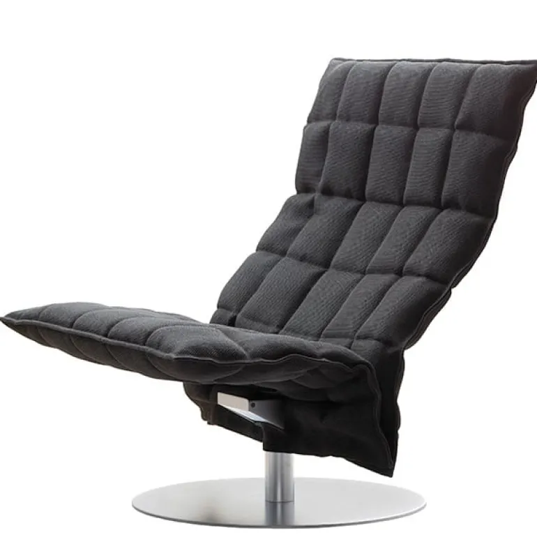 Woodnotes K chair, wide, swivel plate base, black
