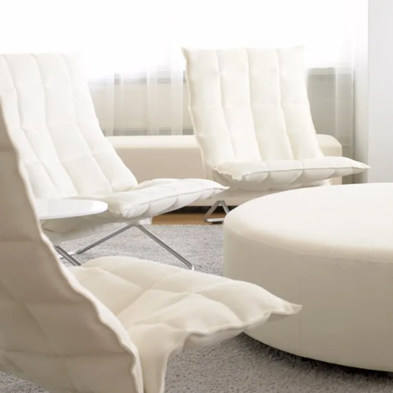 Woodnotes K chair, wide, tubular base, black