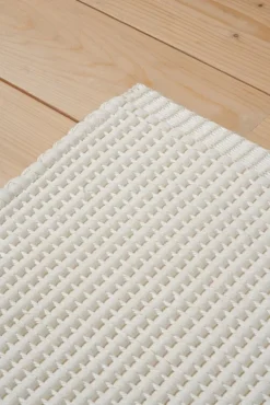 Woodnotes Piccolo 2 rug, white - white