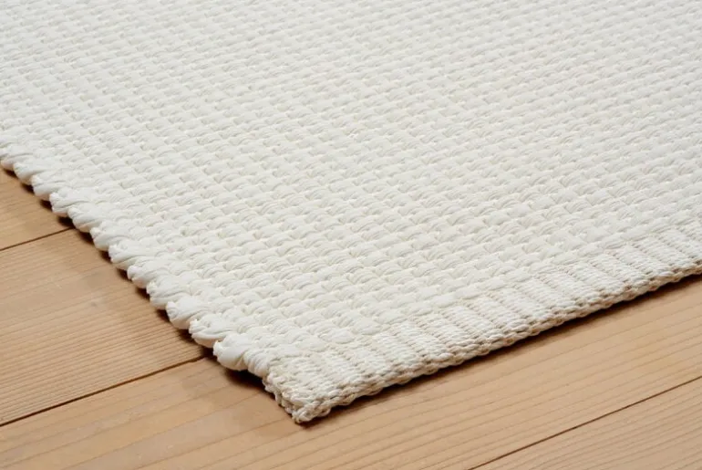 Woodnotes Piccolo 2 rug, white - white