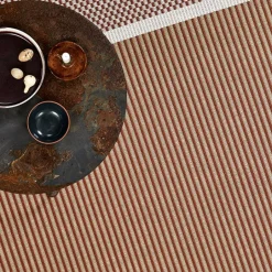 Woodnotes San Francisco carpet, stone - white