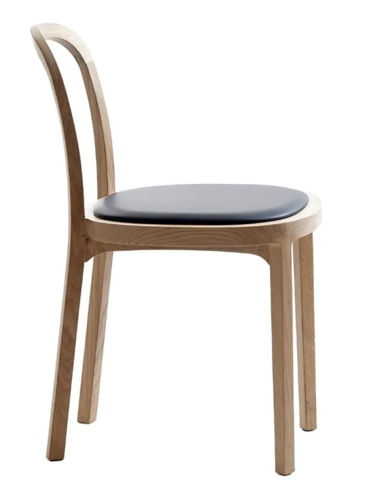 Woodnotes Siro+ chair, oak - black leather