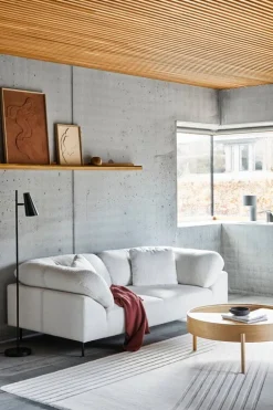 Woud Arc coffee table 89 cm, white pigmented oak