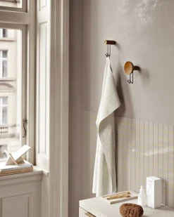 Woud Around wall hanger, small, white pigmented oak - black metal