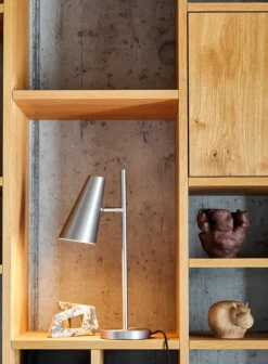 Woud Cono table lamp, satin