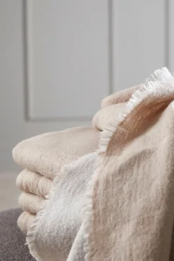 Woud Double throw, off-white - beige