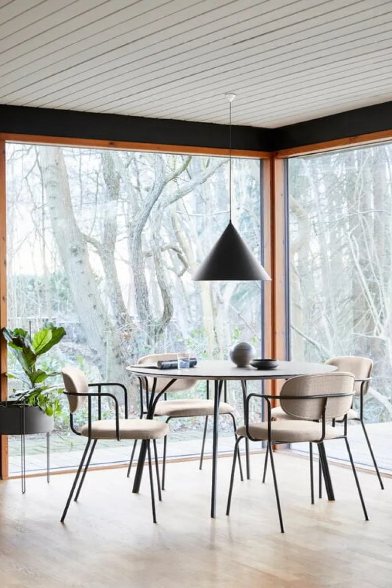 Woud Frame chair, black - beige Davis Sawana 17