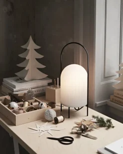 Woud Ghost table lamp