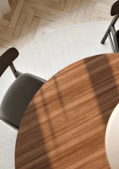 Woud Ludo dining table, 130 cm, black - matt lacquered walnut